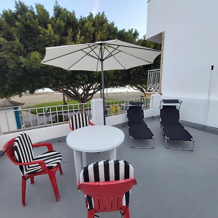 Beachfront House Malaga Bagian luar foto